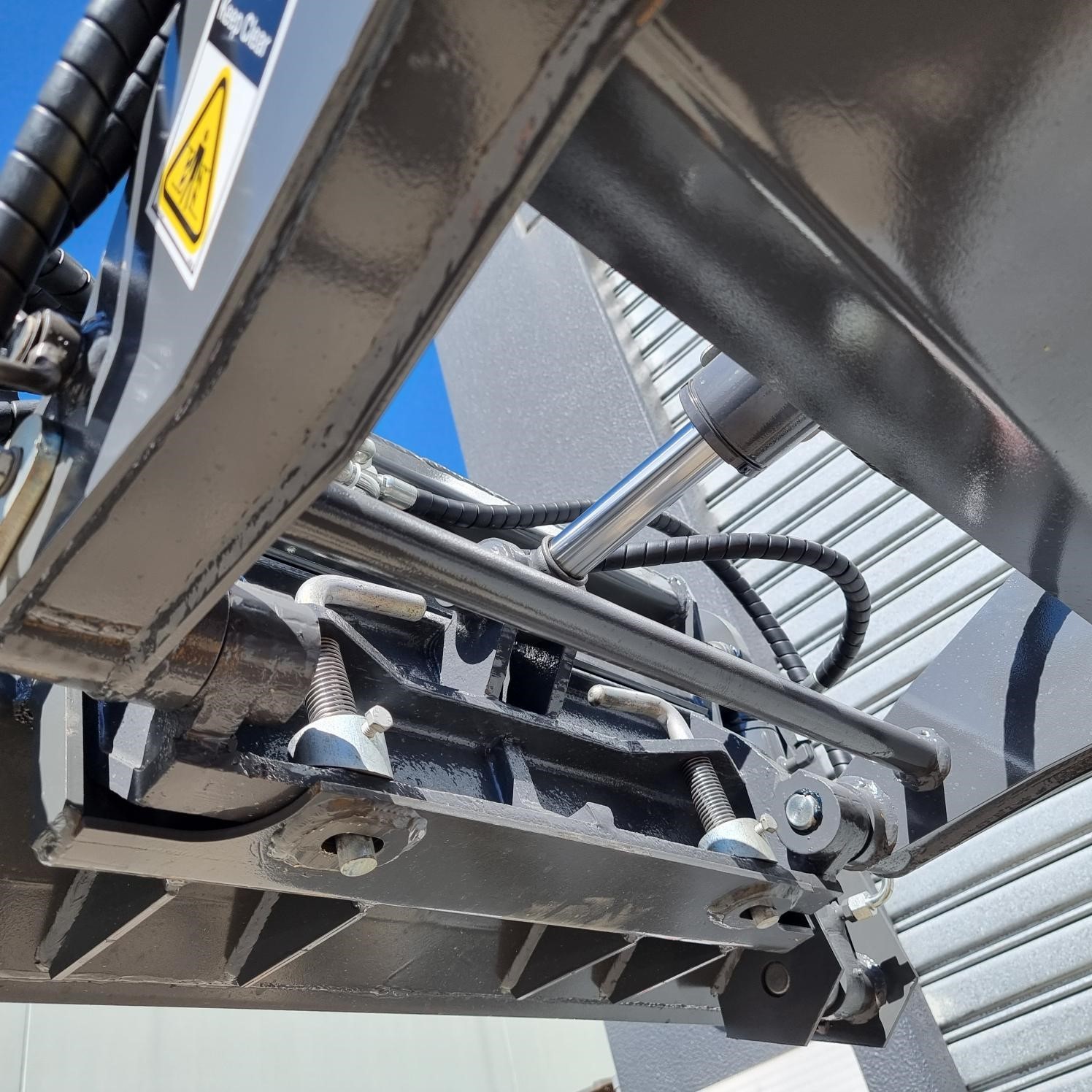 ACTIVE MACHINERY Am334dt | Active Machinery